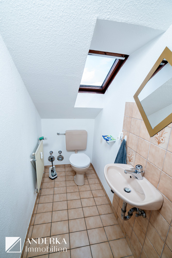 separates WC Dachgeschosswohnung Leipheim