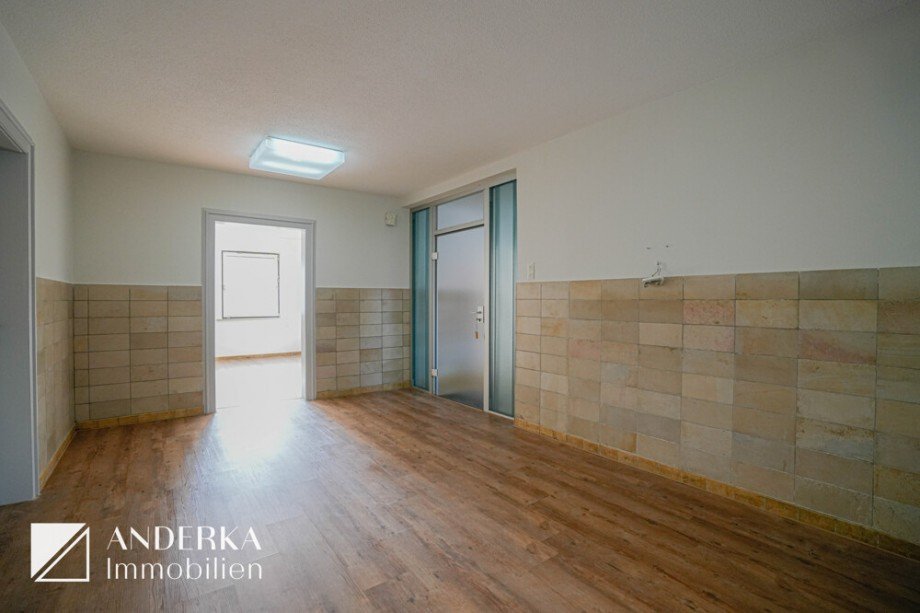 Eingangsraum B�rofl�che G�nzburg