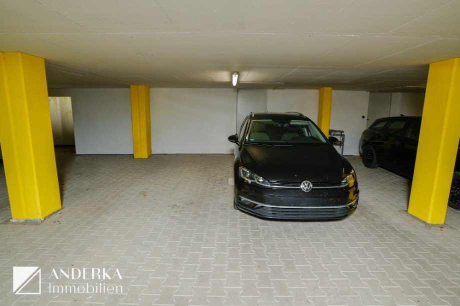 2 TG Stellpl�tze Reihenendhaus Leipheim