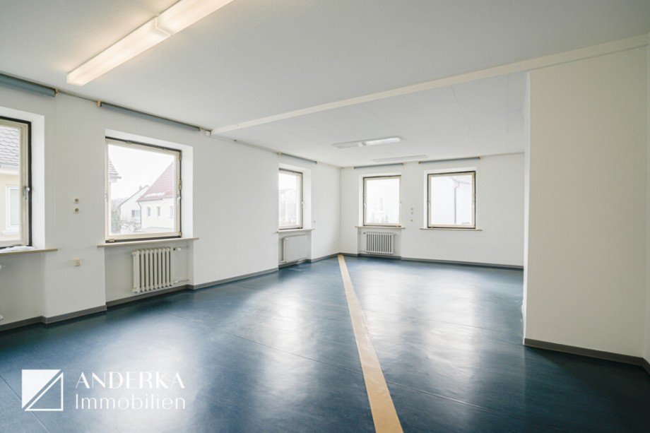 Raum 2 B�rofl�che G�nzburg