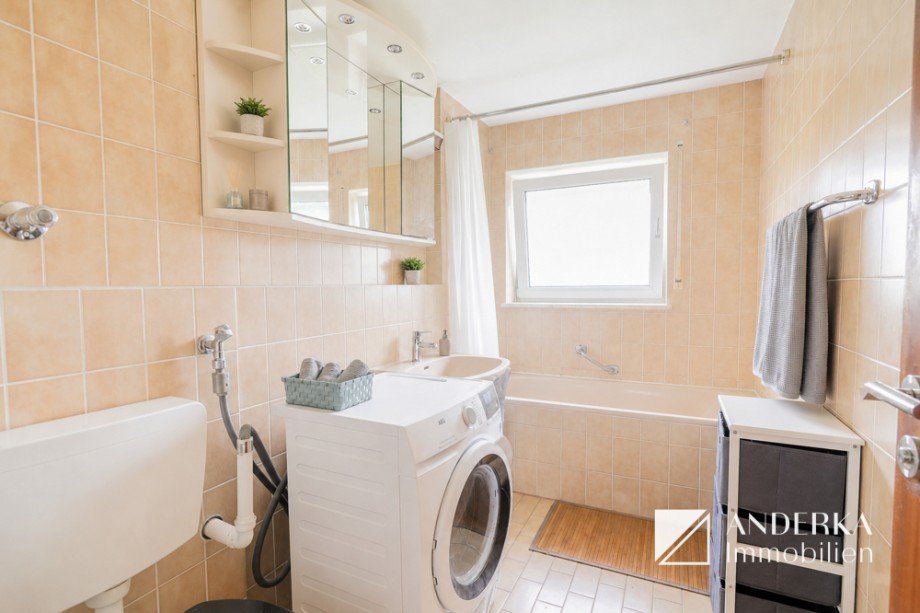Badezimmer Etagenwohnung G�nzburg