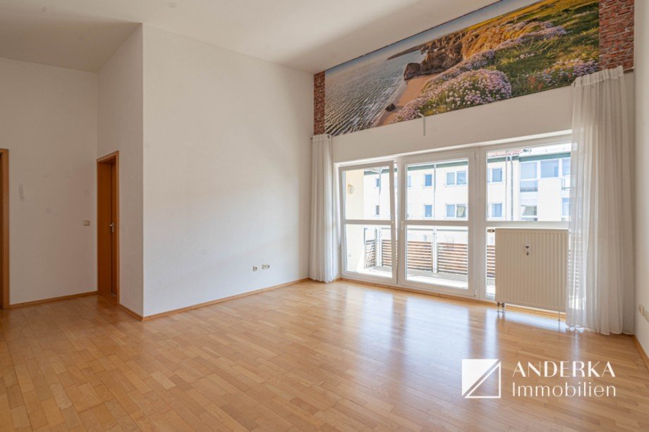 Wohn-/Esszimmer Etagenwohnung G�nzburg