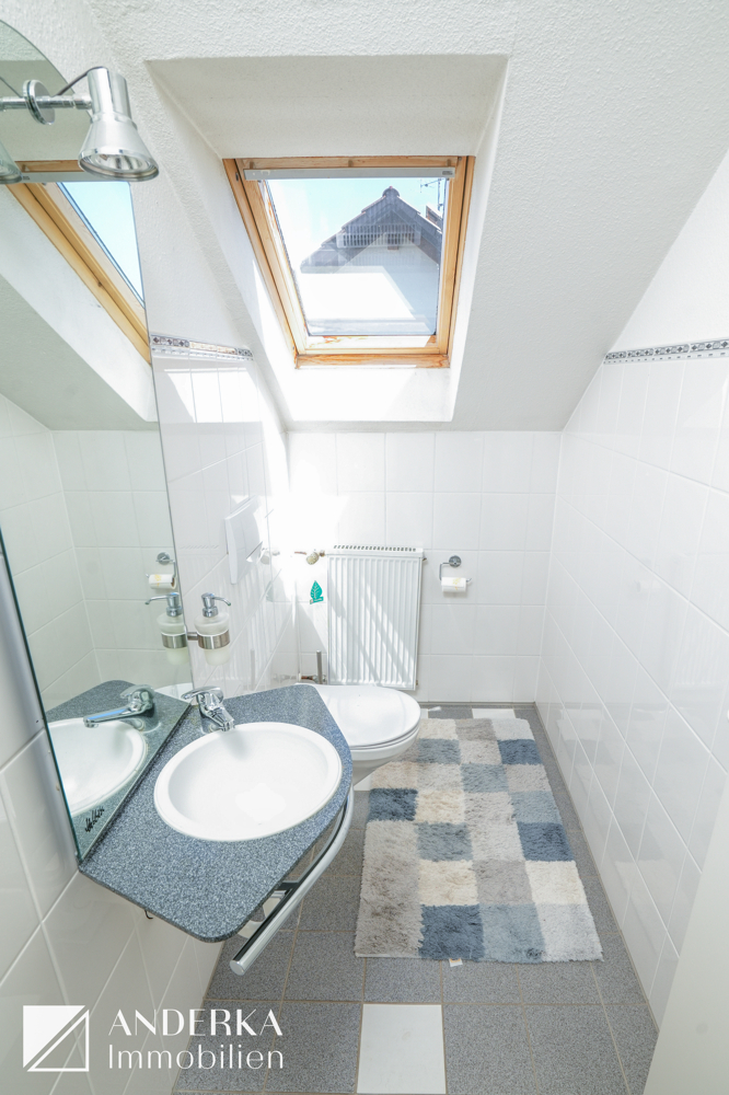 WC Dachgeschoss Einfamilienhaus Ursberg / Oberrohr
