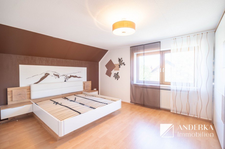 Schlafen Dachgeschosswohnung Bibertal / Kissendorf