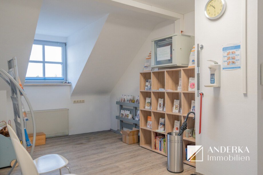 Wartebereich/Empfang B�rohaus G�nzburg