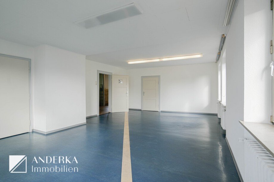 Raum 2 B�rofl�che G�nzburg