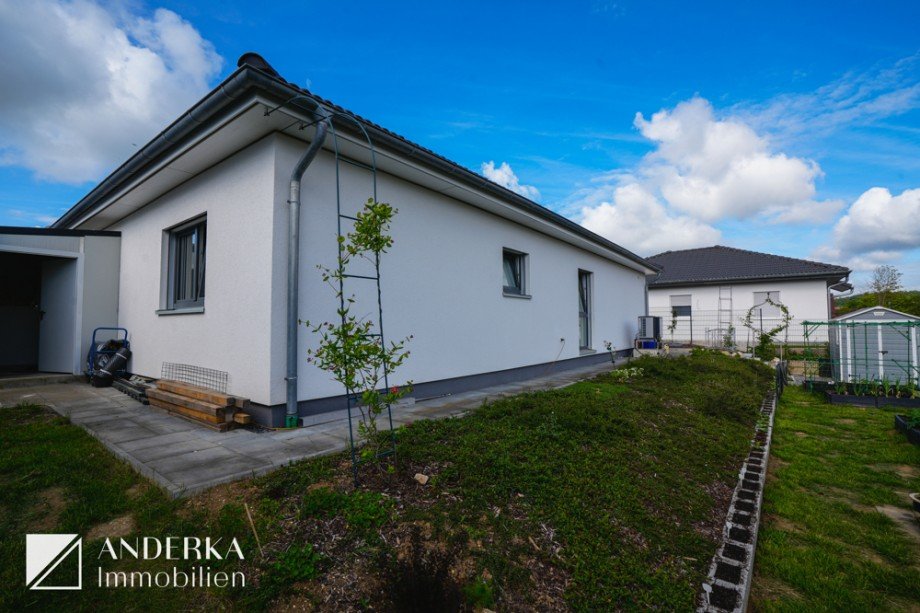 R�ckansicht Bungalow Syrgenstein