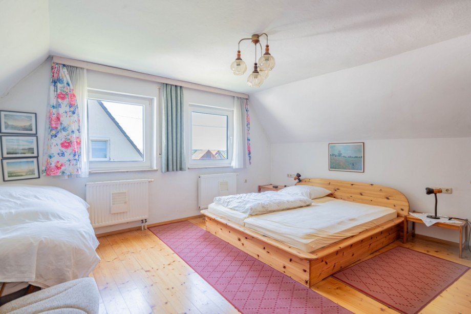 Kinderzimmer DG Einfamilienhaus D�rrlauingen / Mindelaltheim