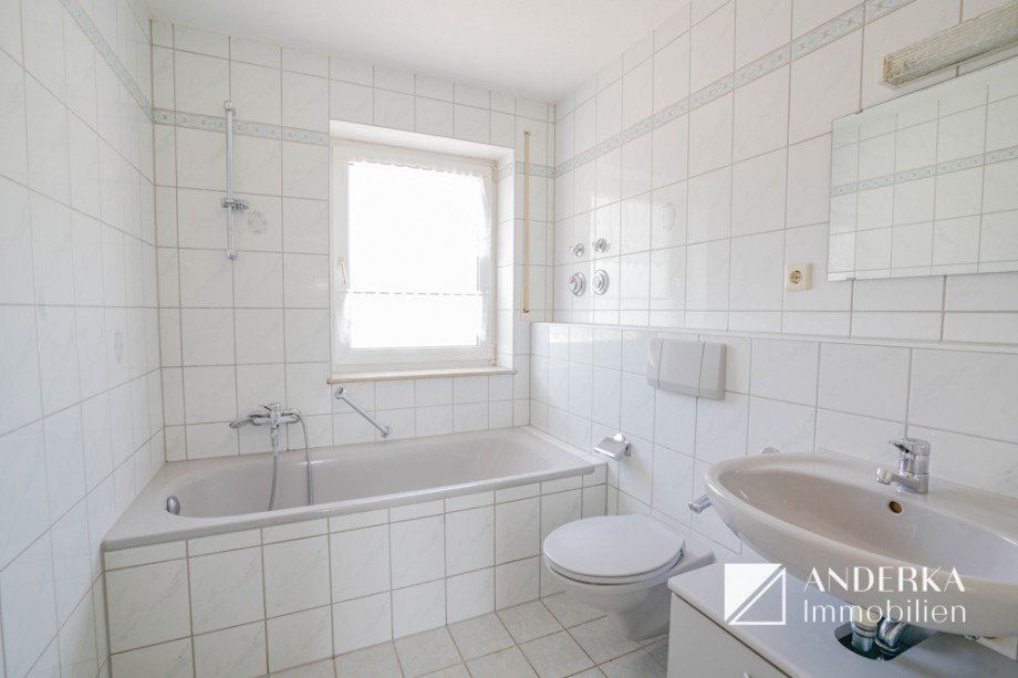 Badezimmer Etagenwohnung Ichenhausen