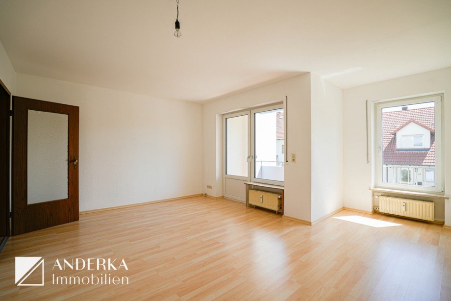 Wohnzimmer Etagenwohnung G�nzburg