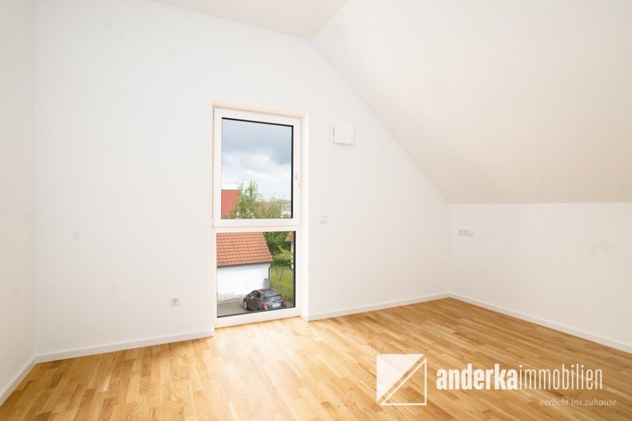 Schlafzimmer Dachgeschosswohnung Ichenhausen