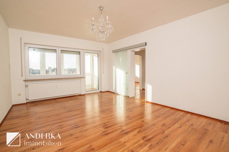 Wohnzimmer Etagenwohnung G�nzburg