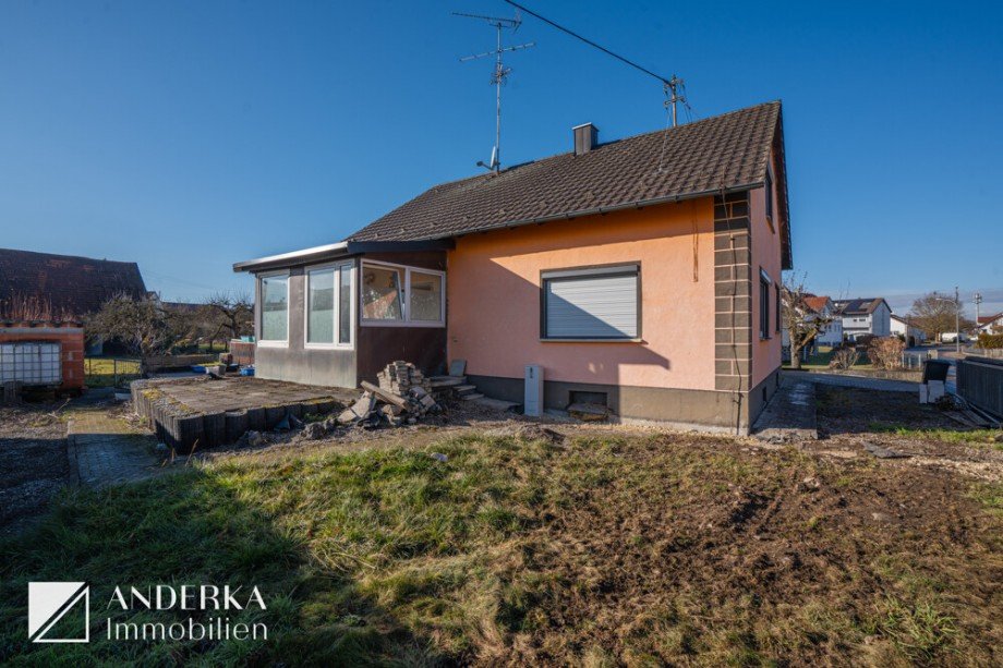 R�ckansicht & Garten Einfamilienhaus Sontheim an der Brenz