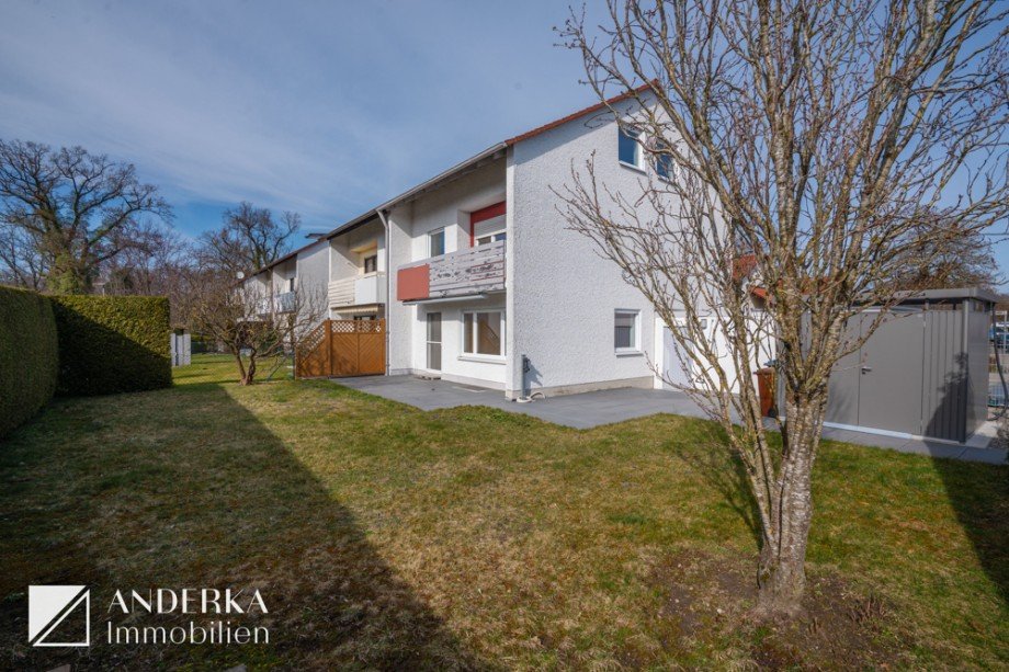 Hausansicht hinten Doppelhaush�lfte G�nzburg