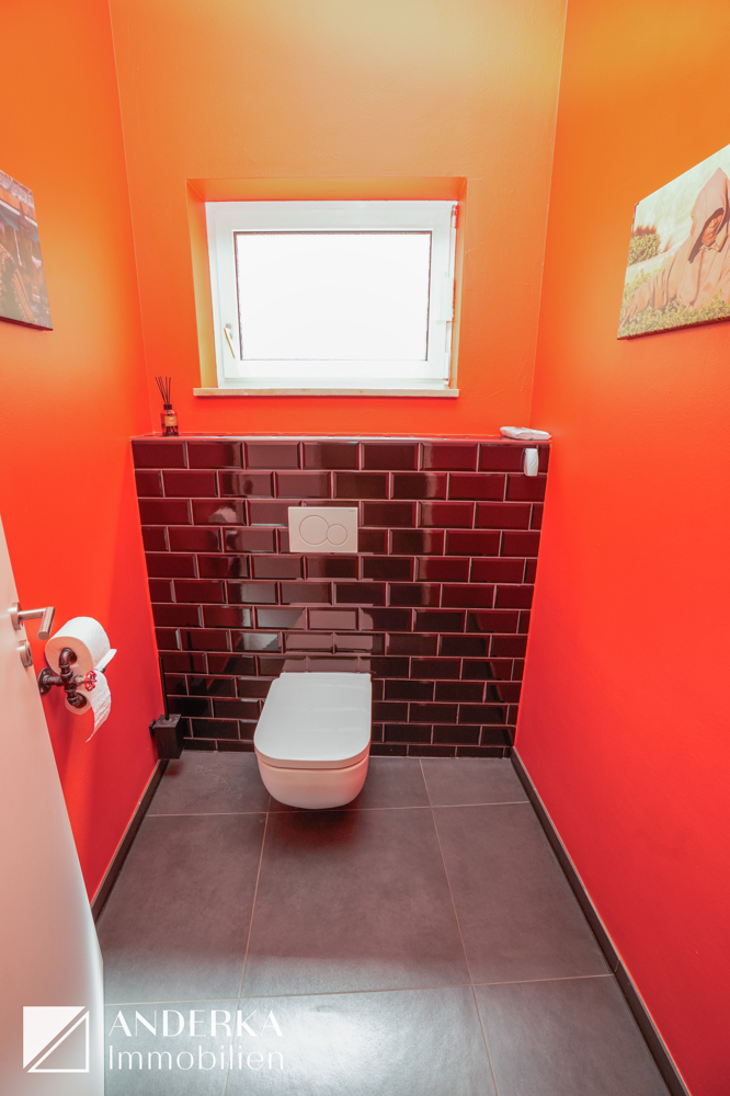 WC B�rofl�che Wei�enhorn