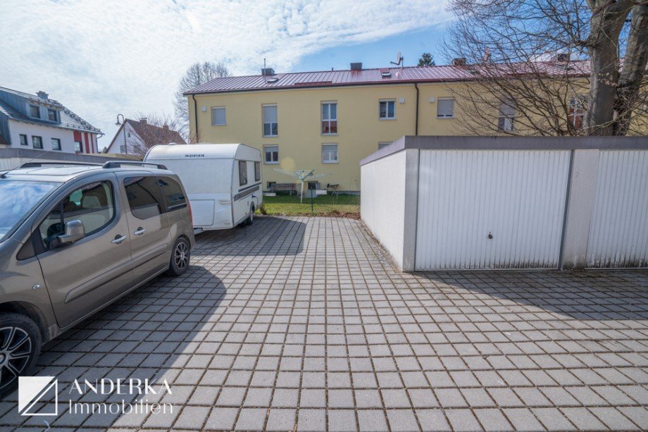 Stellplatz Etagenwohnung Burgau