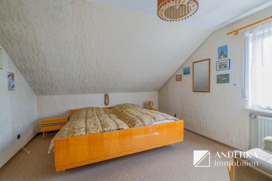 Schlafzimmer Einfamilienhaus Ichenhausen / Oxenbronn