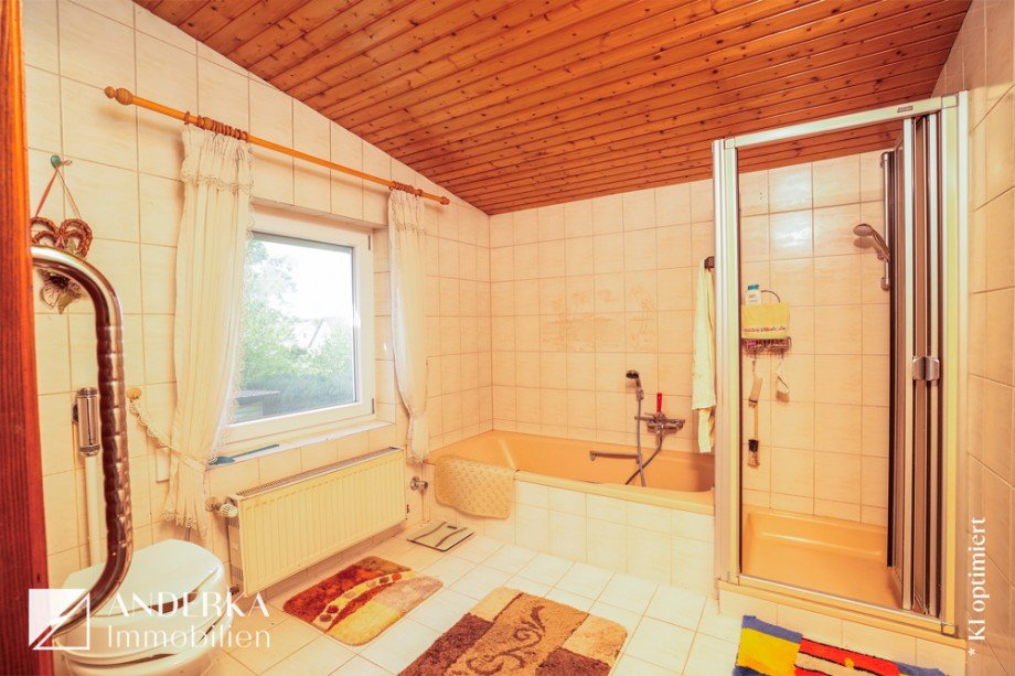 Tageslichtbadezimmer Einfamilienhaus Bibertal / B�hl