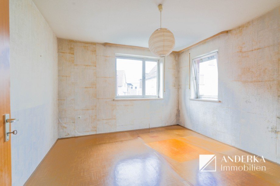 Schlafzimmer Einfamilienhaus Ichenhausen
