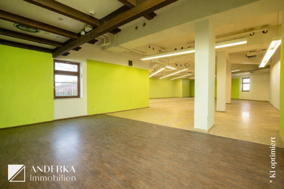 Gewerbefl�che Halle / Lager / Produktion G�nzburg