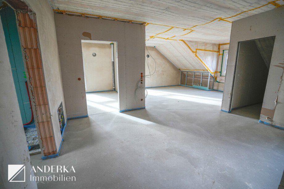 Diele Dachgeschosswohnung Dietenheim