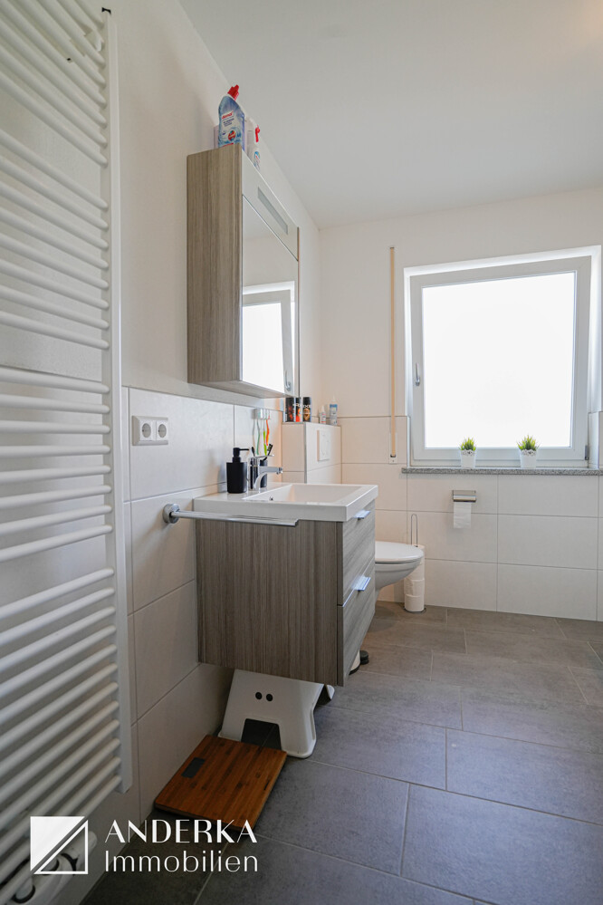 Badezimmer Reiheneckhaus K�tz / Kleink�tz