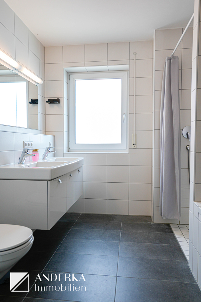 Badezimmer Etagenwohnung G�nzburg