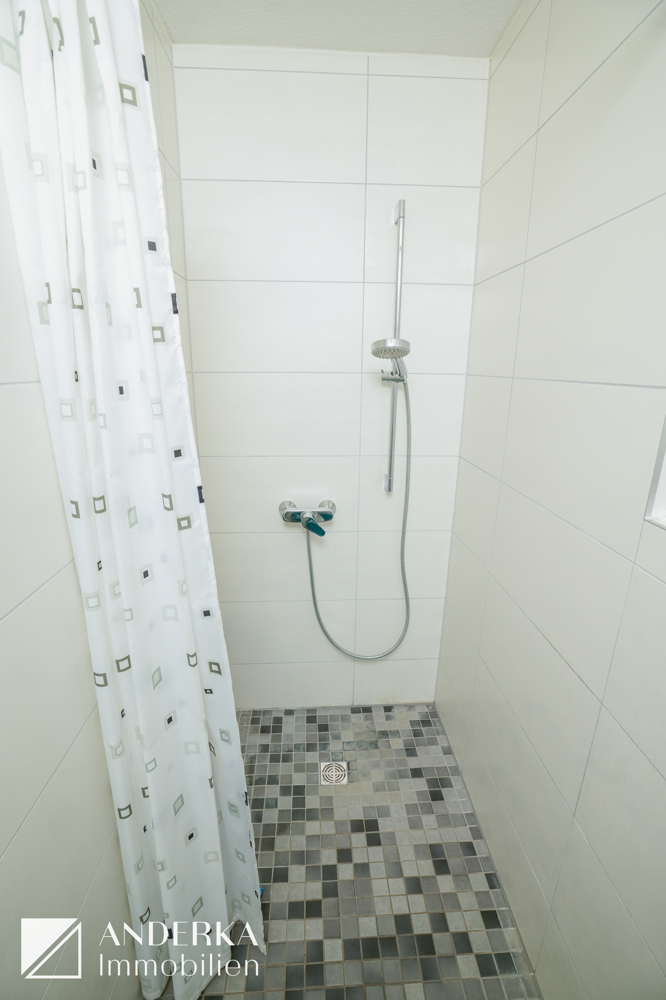 Badezimmer EG Einfamilienhaus Leipheim