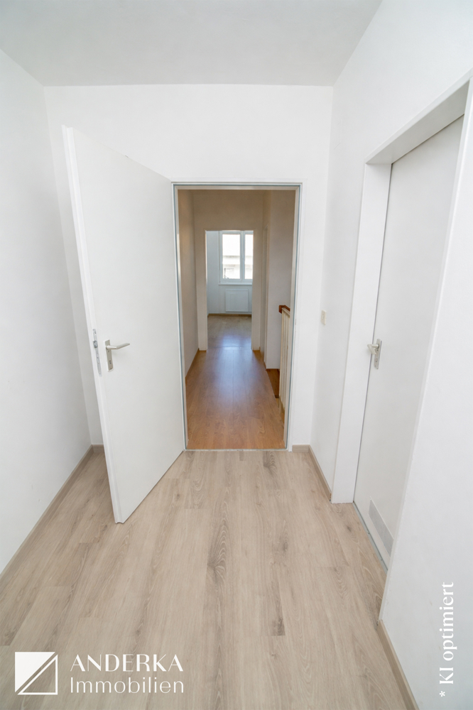 Ankleide Reiheneckhaus G�nzburg