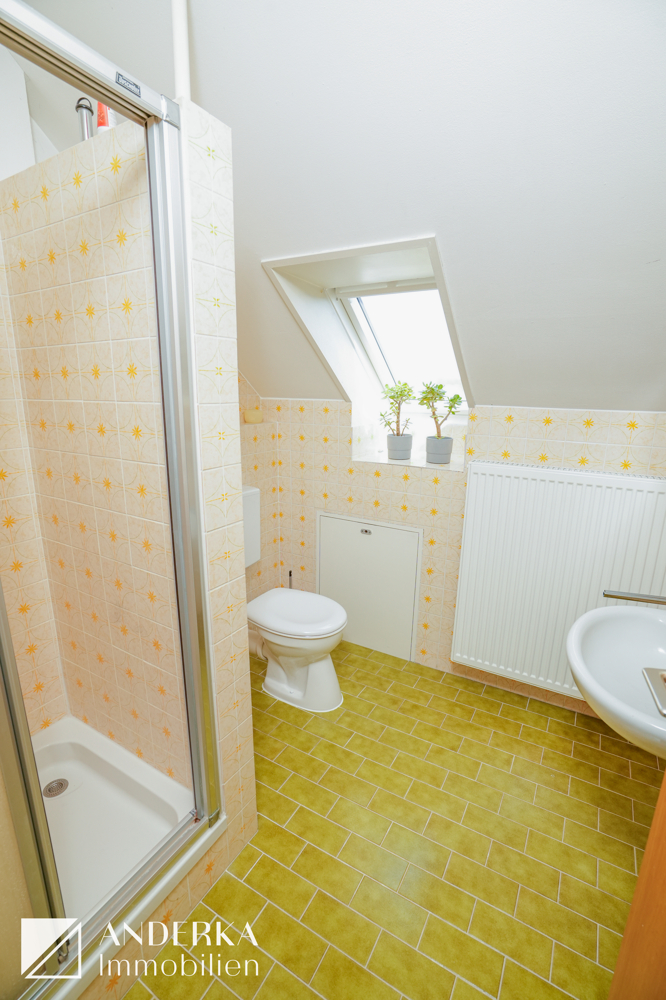 Bad DG Einfamilienhaus G�nzburg