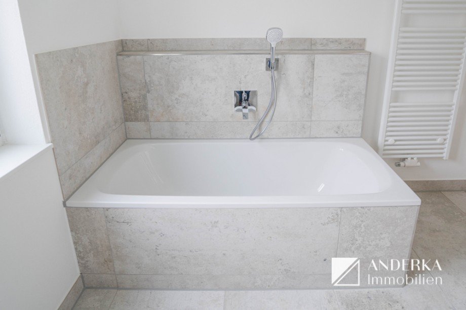 Badewanne Reihenmittelhaus Offingen
