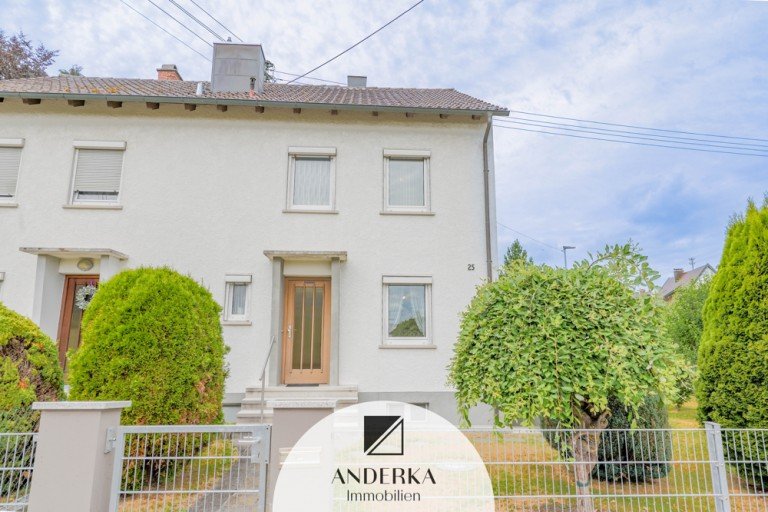  G�nzburg Doppelhaush�lfte Aufgepasst! Ihr Wohntraum in G�nzburg - Einfamilienhaus mit Garten und Entwicklungspotenzial.