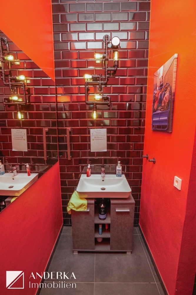 WC B�rofl�che Wei�enhorn