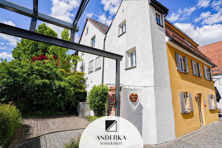  G�nzburg B�rohaus Historisches Ambiente trifft zentrale Lage - B�rohaus mit besonderem Flair in G�nzburg zu vermieten!