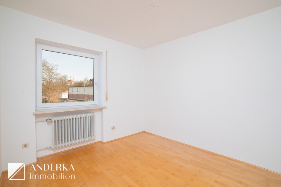 Kinderzimmer Doppelhaush�lfte G�nzburg