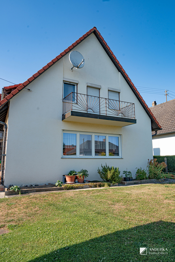 Hausansicht Dachgeschosswohnung G�nzburg / Riedhausen