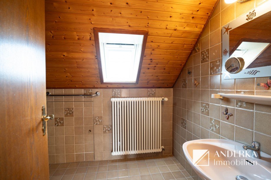 Bad DG Doppelhaush�lfte G�nzburg