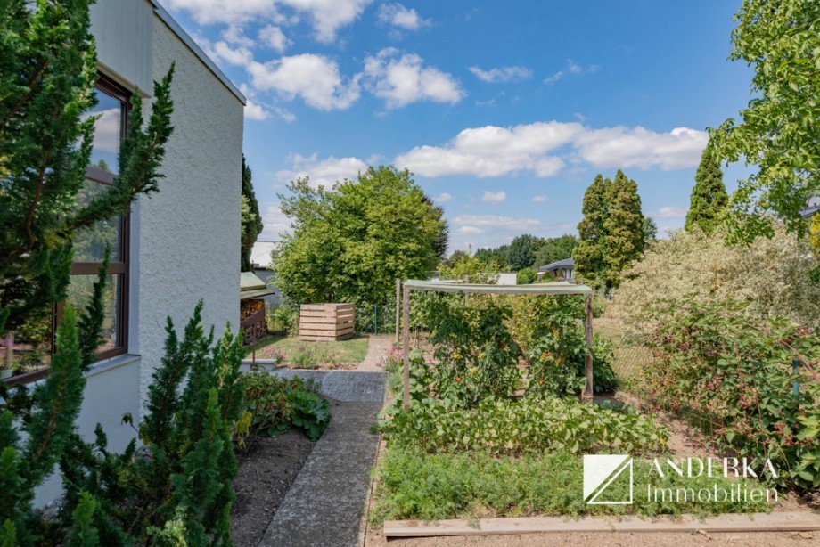 Garten hinten Einfamilienhaus Senden