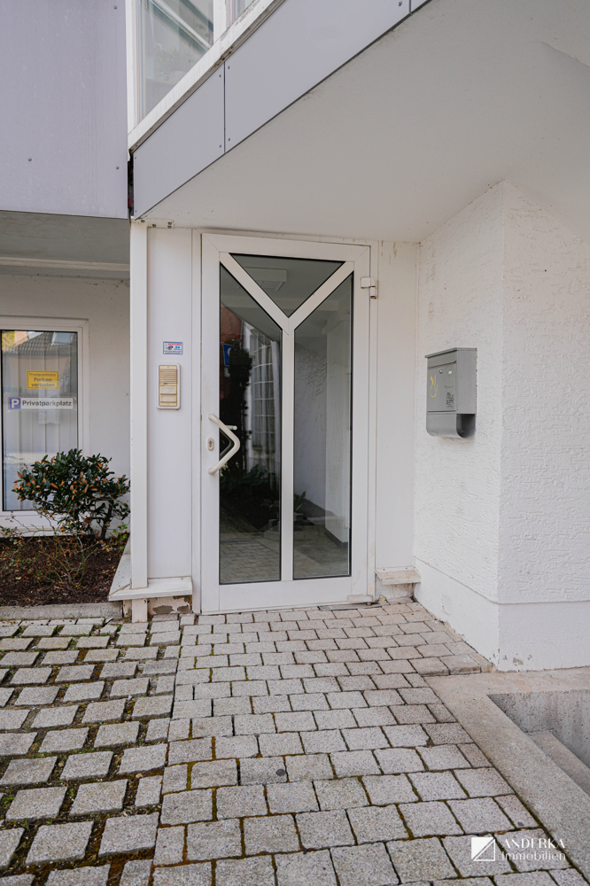 Personaleingang Einzelhandelsladen G�nzburg