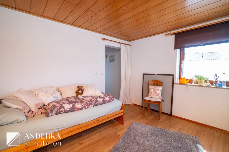 Schlafzimmer OG Einfamilienhaus Pfaffenhofen an der Roth