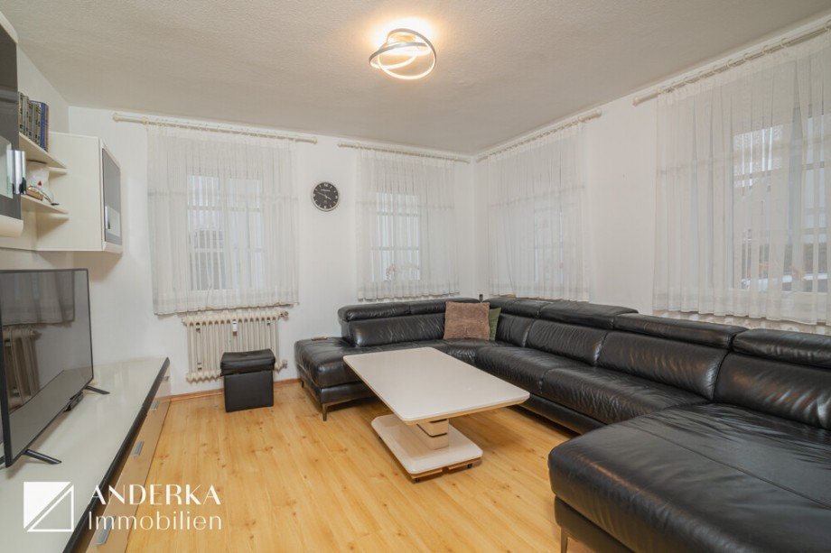 WE 1 Wohnzimmer Zweifamilienhaus Ichenhausen