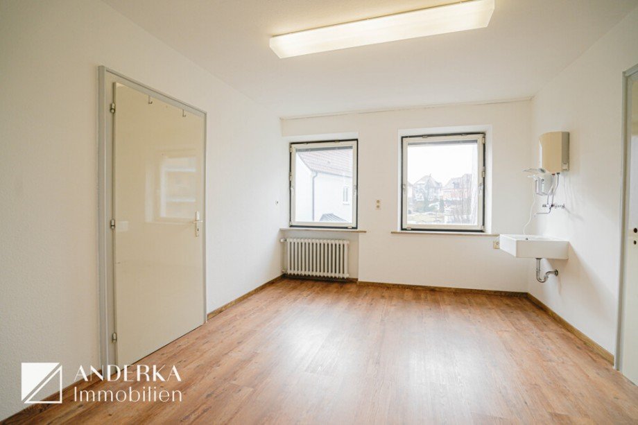 Raum 1 B�rofl�che G�nzburg