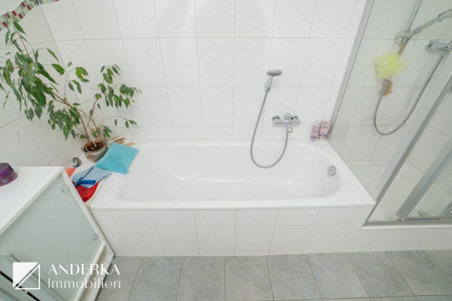 Wanne Doppelhaush�lfte G�nzburg