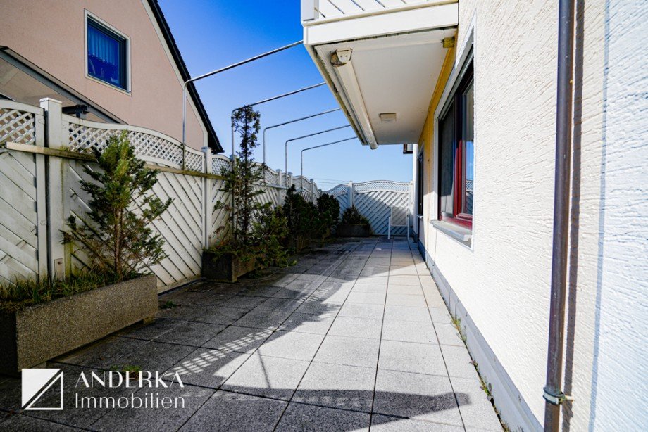 Terrasse Wohn-/Esszimmer Einfamilienhaus Ichenhausen / Rieden an der K�tz