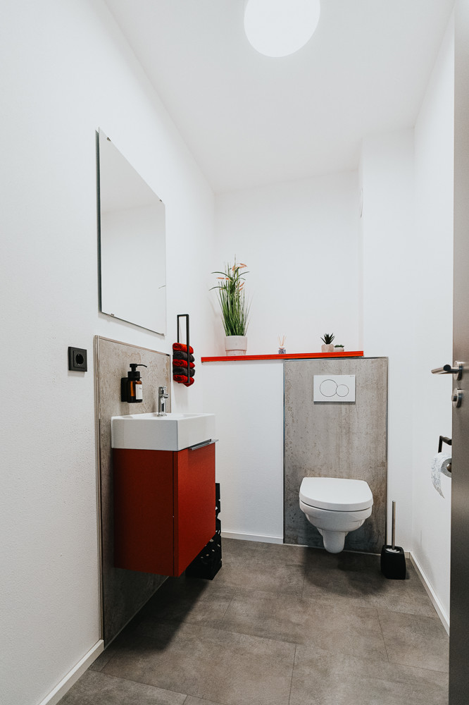 separates WC - Damen Haus Ursberg