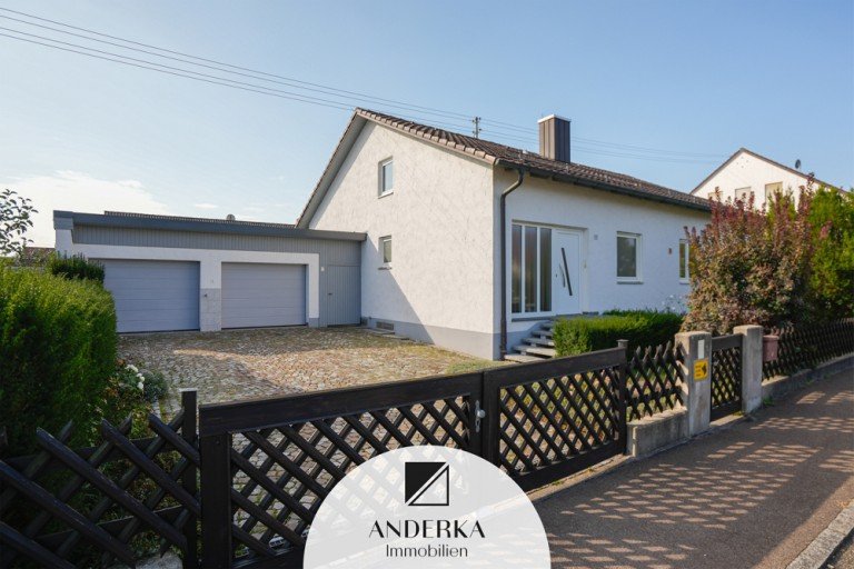  Ichenhausen / Hochwang Einfamilienhaus Ein Haus, das mitwachsen kann - gro�z�giges Grundst�ck & Ausbaupotenzial inklusive!