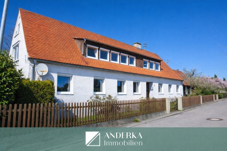  Ichenhausen Erdgeschosswohnung Gem�tliches Zuhause mit praktischem Grundriss und Garage: 3-Zi. Wohnung in Ichenhausen zu verkaufen!