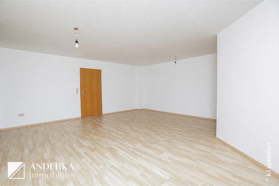 Wohn-/ Esszimmer Etagenwohnung G�nzburg / Denzingen
