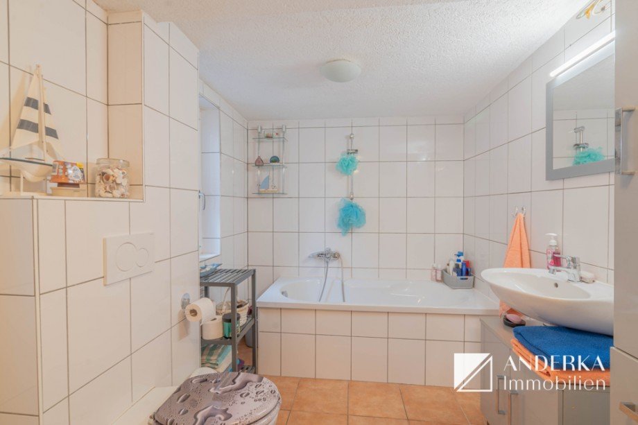 Badezimmer Doppelhaush�lfte Waldstetten