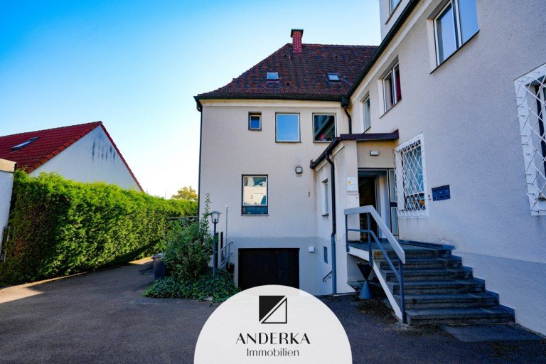  G�nzburg B�rofl�che 140 m� f�r Ihr Business!Ger�umige und helle Gewerbeeinheit mitten in G�nzburg zu vermieten.